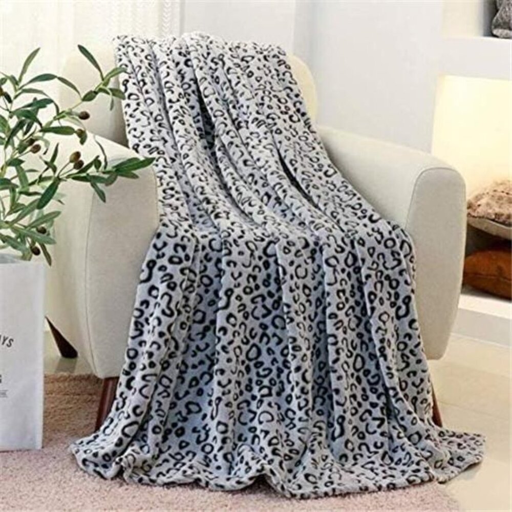 Flannel Fleece Throw Microfiber Blanket with 3D Leopard Print,50"X60",Grey